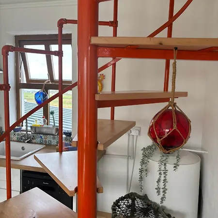 Hillside Hideaway شقة