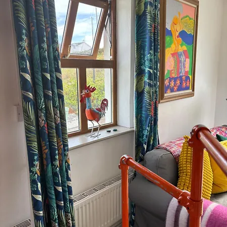 Hillside Hideaway اهينتش