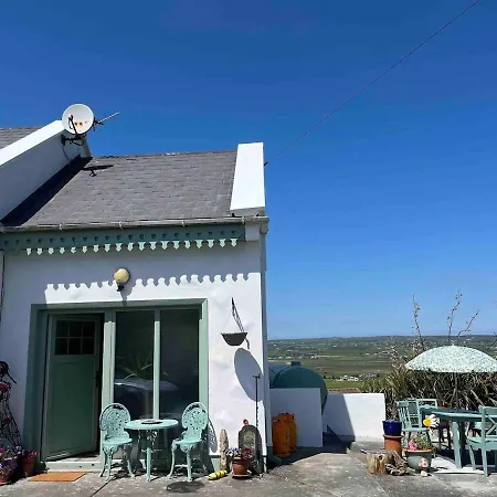 Hillside Hideaway Lahinch