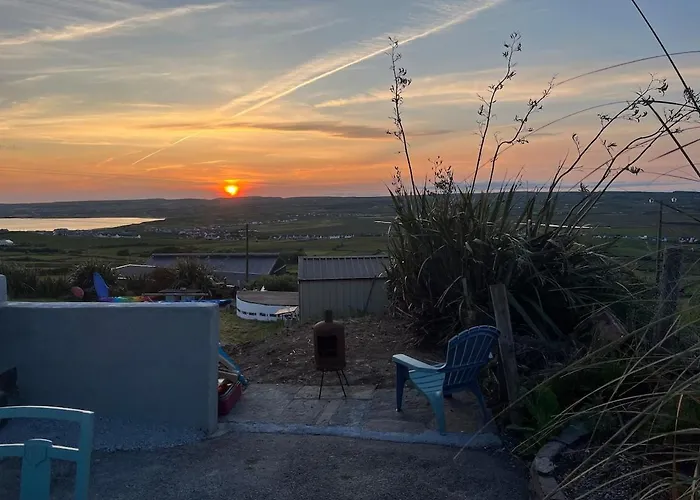 Hillside Hideaway 아파트 *