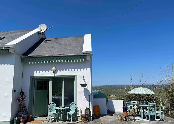 Hillside Hideaway Lahinch