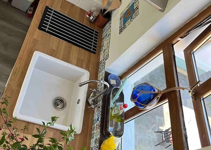 아파트 Hillside Hideaway